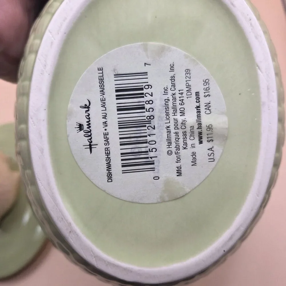 Hallmark Bunny Rabbit Green Ceramic Oval Covered Dish w/ Lid Basketweave